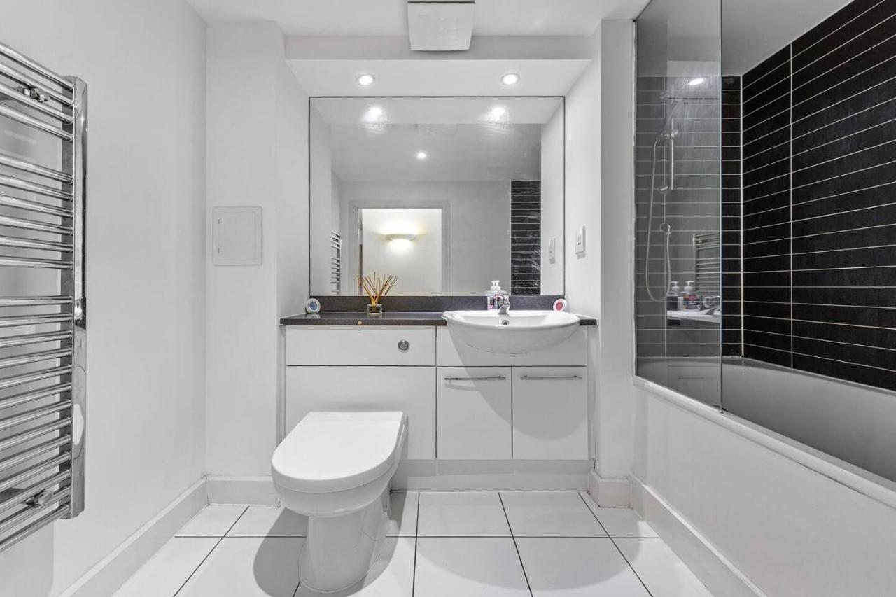 Lovely & Cosy 2 Beds London Skyline View Exteriör bild