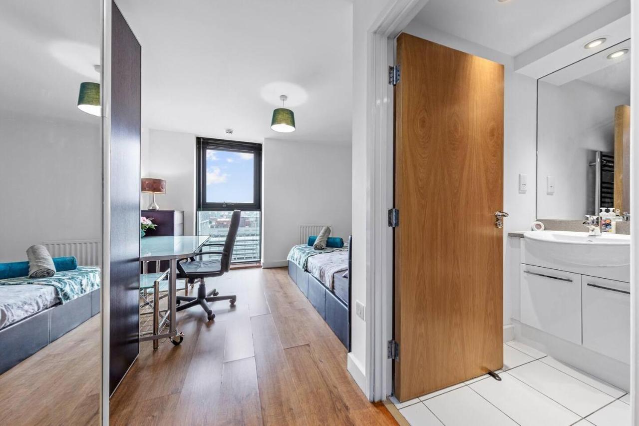 Lovely & Cosy 2 Beds London Skyline View Exteriör bild